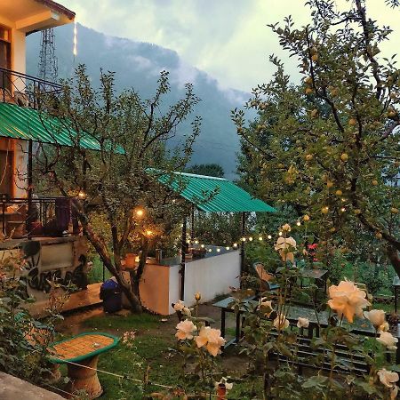 Хостел Madpackers Manali Екстер'єр фото